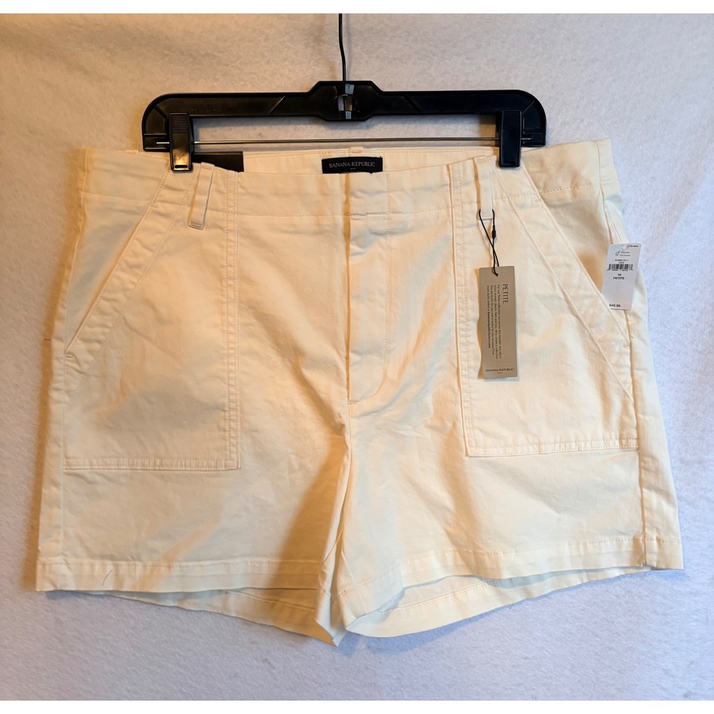 Banana Republic Authentic Chino Utility Shorts Cream Off-White 16 Petite NWT